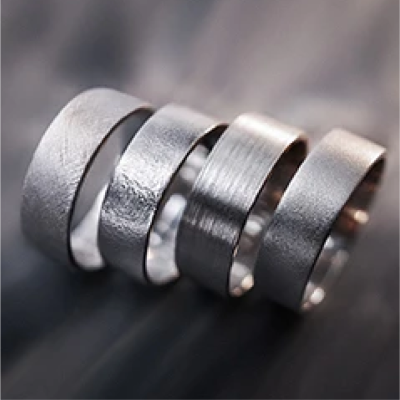 Поверхности колец. Какие требуют ухода, а какие более практичные