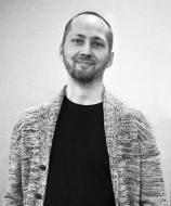 Олег Сафонов